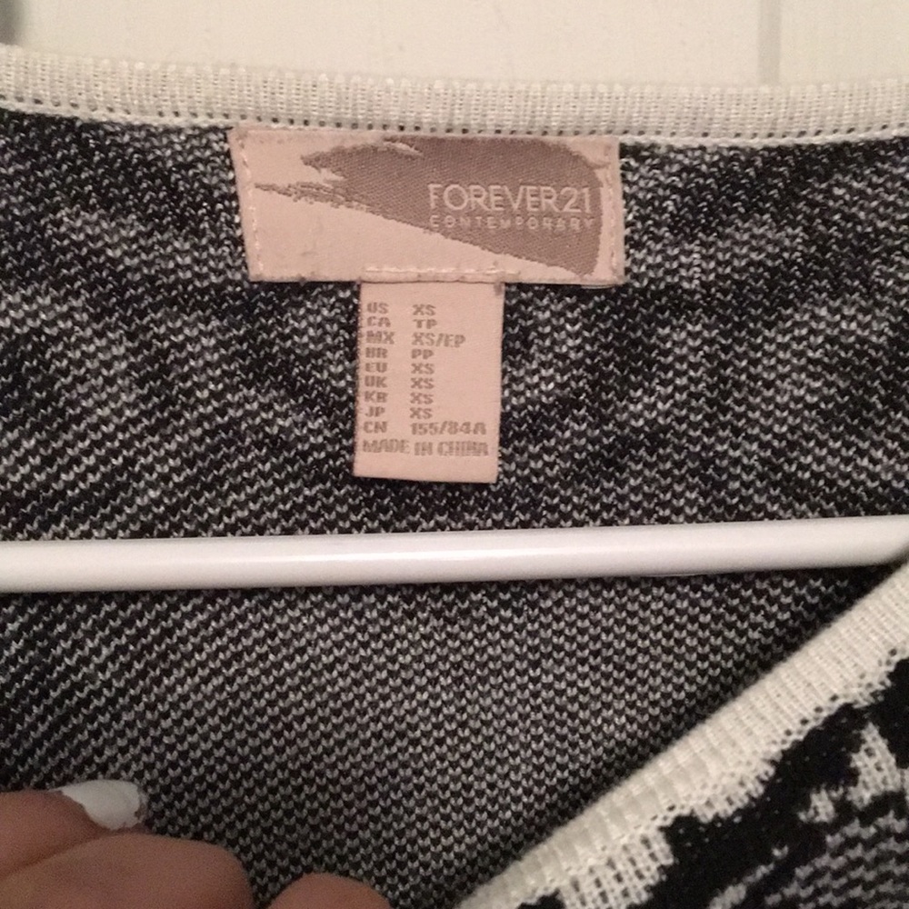 Sweater - Picture 2 of 2